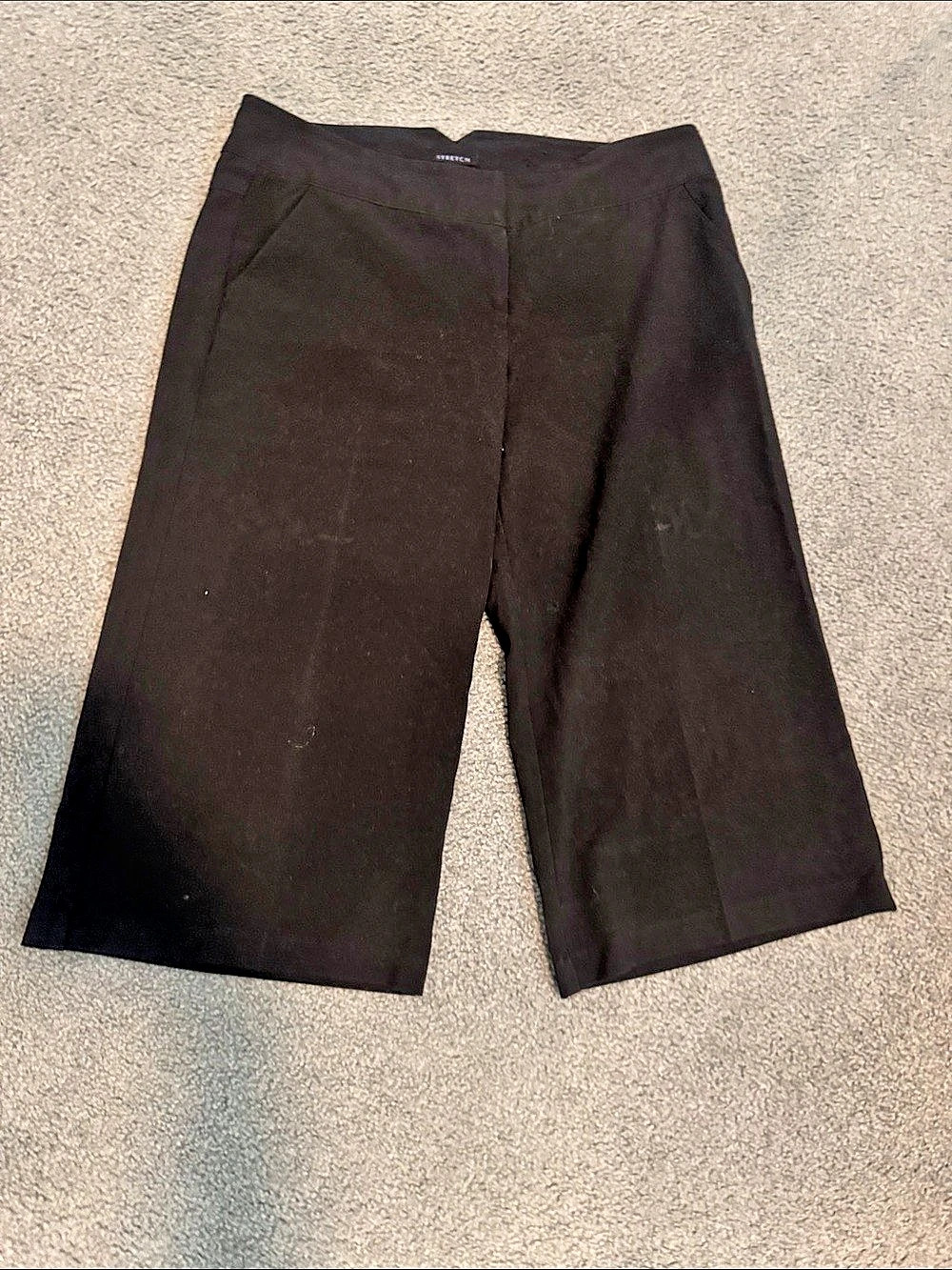 Maurice’s Women's Black Wide Leg Capris